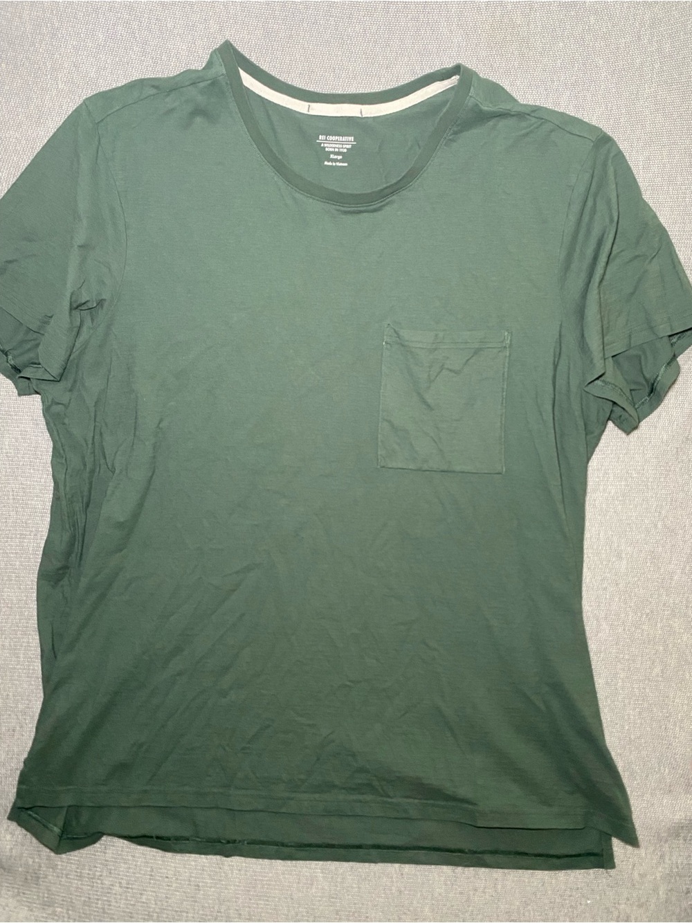 REI Cooperative Trailsmith trusty Pocket T-Shirt sz XL Green Short Sleeve Cotton
